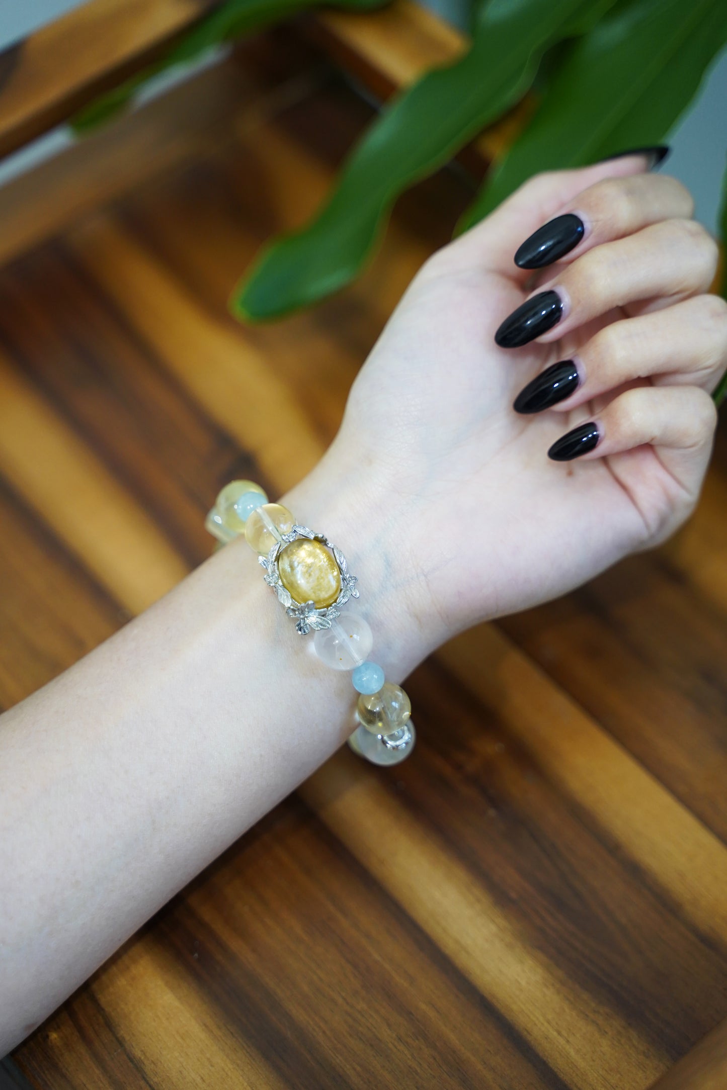 Gold Lithium Mica Crystal Bracelet – Natural Healing Energy Crystal Jewelry for Women