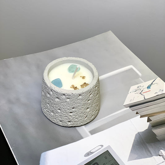 Throat Chakra White Musk Scented Aquamarine Crystal Candle