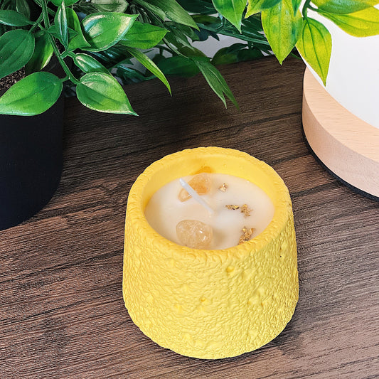 Solar Plexus Chakra British Pear & Freesia Scented Citrine Crystal Candle
